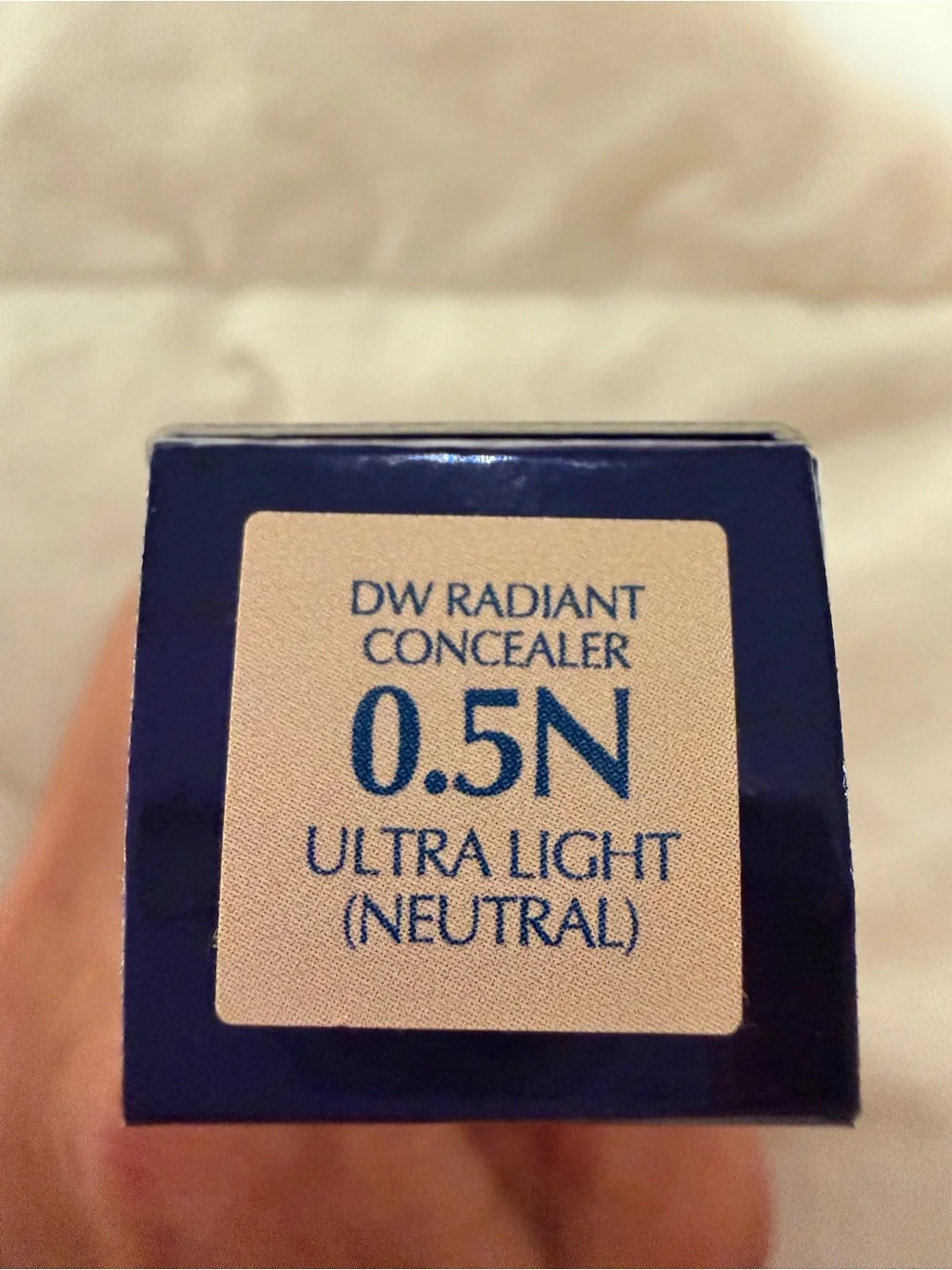 NEW In Box - Estee Lauder Double Wear Radiant Concealer 0.5N Ultralight Neutral